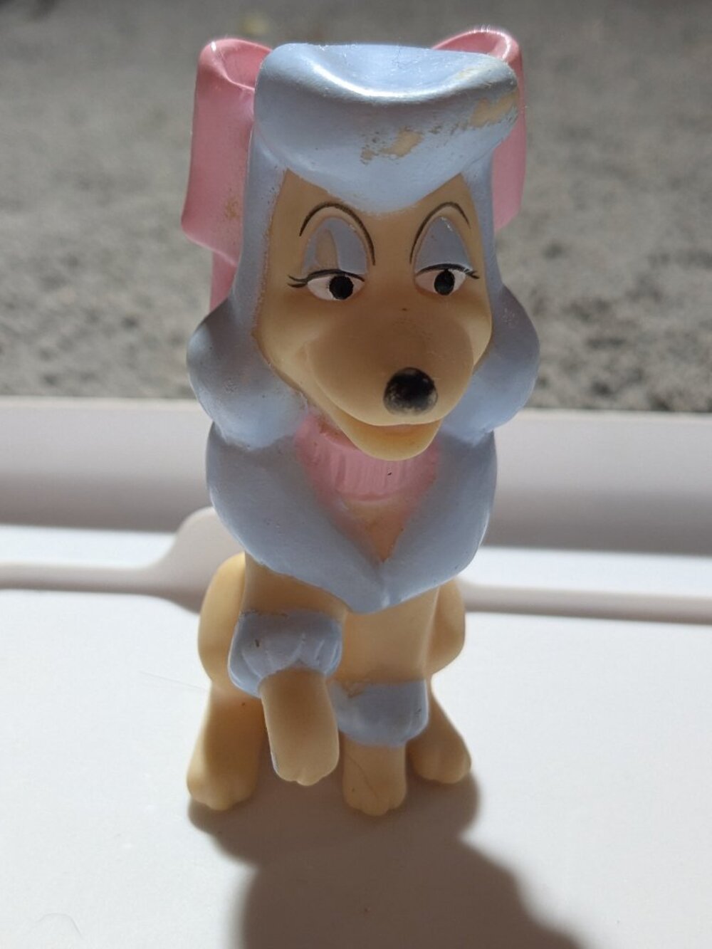 Vintage 1988 Disney Georgette soft vinyl squeeze figure Oliver & Company.